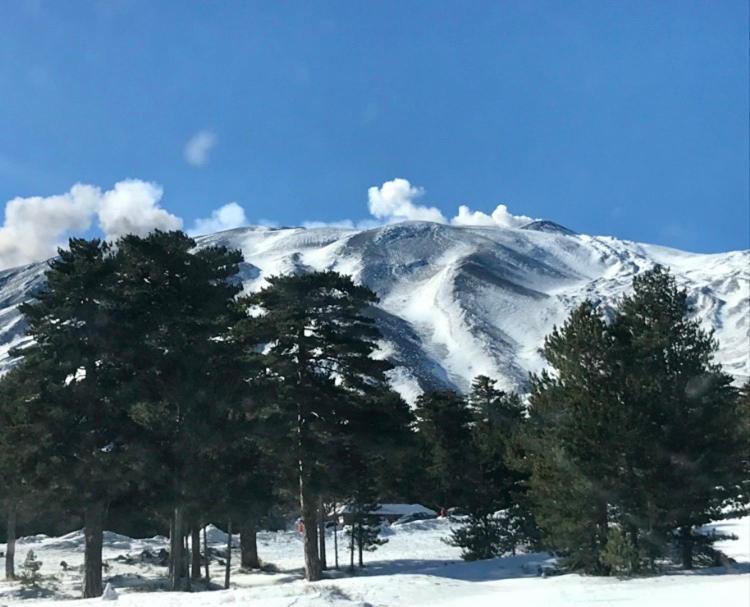 Zaffiro Lavico Rooms Etna Nature Sea Acireale Εξωτερικό φωτογραφία